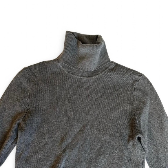 Zara Grey Ribbed Turtle Neck - Picture 2 of 5